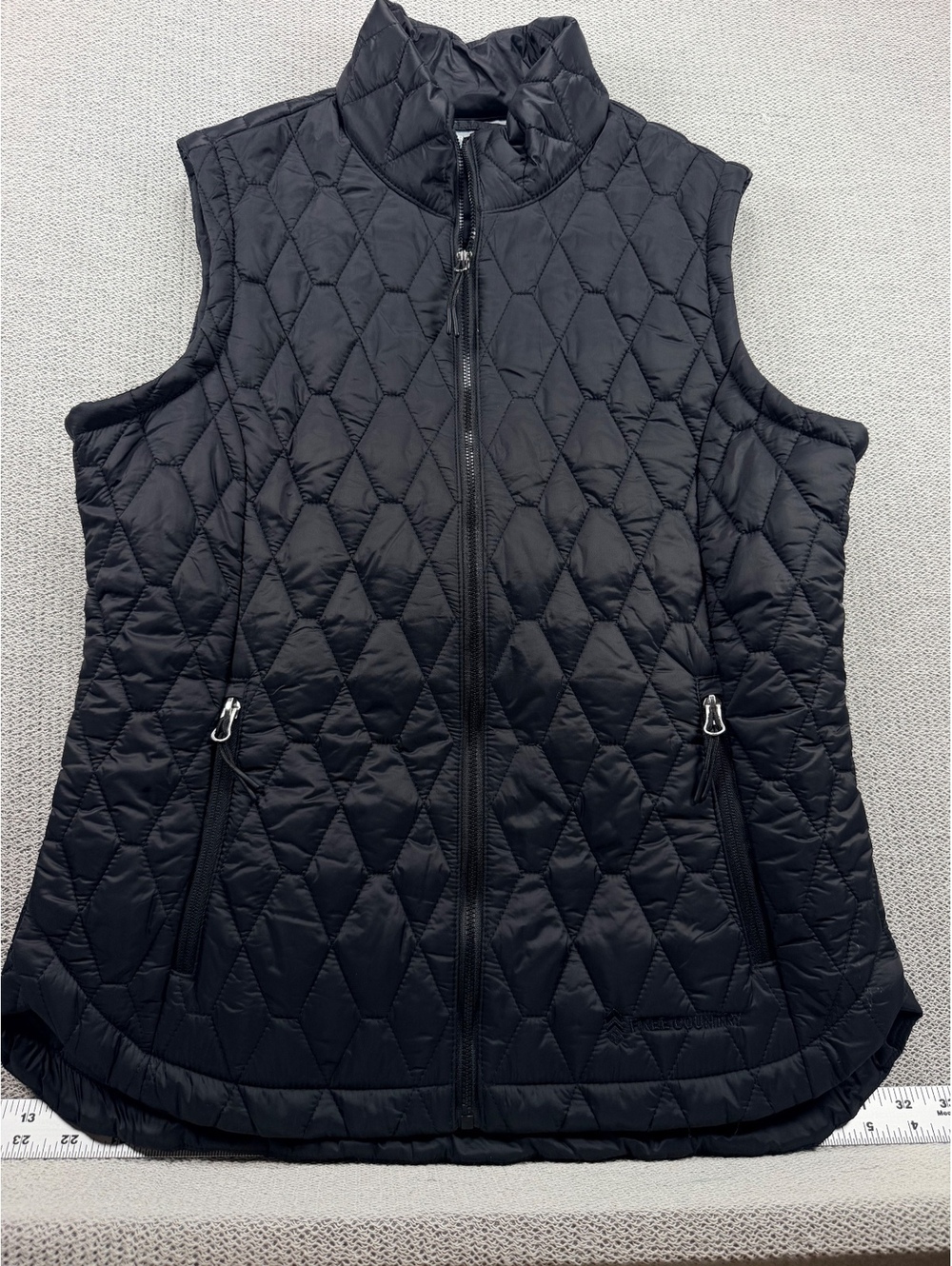 Free Country Black Quilted Sleeveless Vest Medium